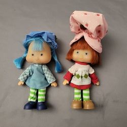 Strawberry Shortcake & Blueberry Muffin 2015 35th Anniversary Dolls Scented (Q)