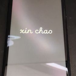 iPhone XR Locked iCloud / Condition Are Great not Broken or Scratches