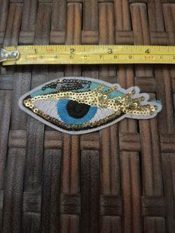 Embroidered Blue Eye Sequin Patch - Decorative Iron-On Accent