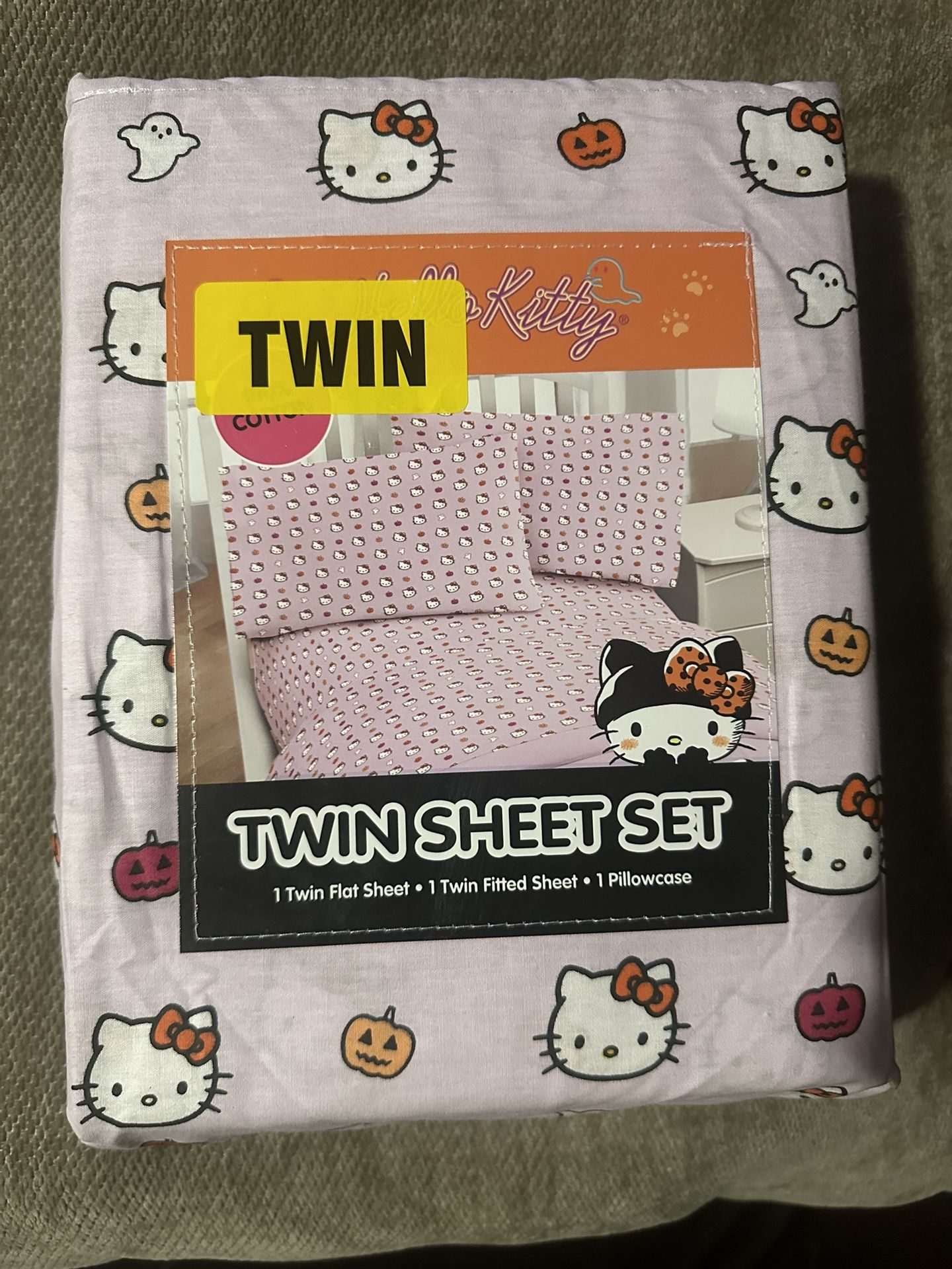 Hello Kitty Halloween Bed Sheets 
