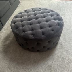 Beautiful Ottoman In Great Shape 