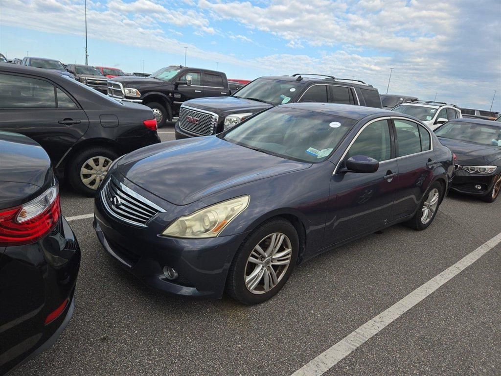 2011 INFINITI G37