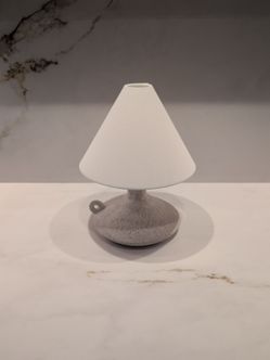 Rechargeable table lamp