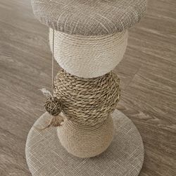 Cat Scratching Post