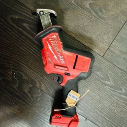 Milwaukee M18 FUEL 18V Lithium-Ion Brushless Cordless HACKZALL Reciprocating Saw (Tool-Only) 