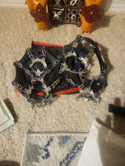 Hiking Snow Clamp Ons Size Small womans