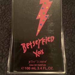 Betseyfield by Betsey Johnson Perfume