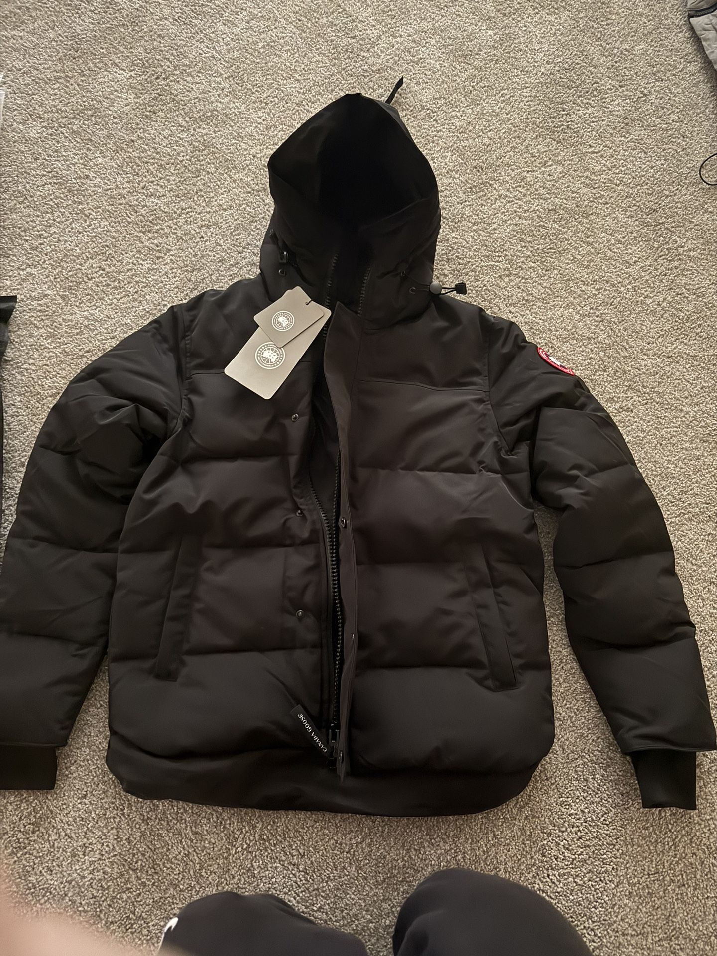 Canada, Goose Jacket, medium- 2Xl