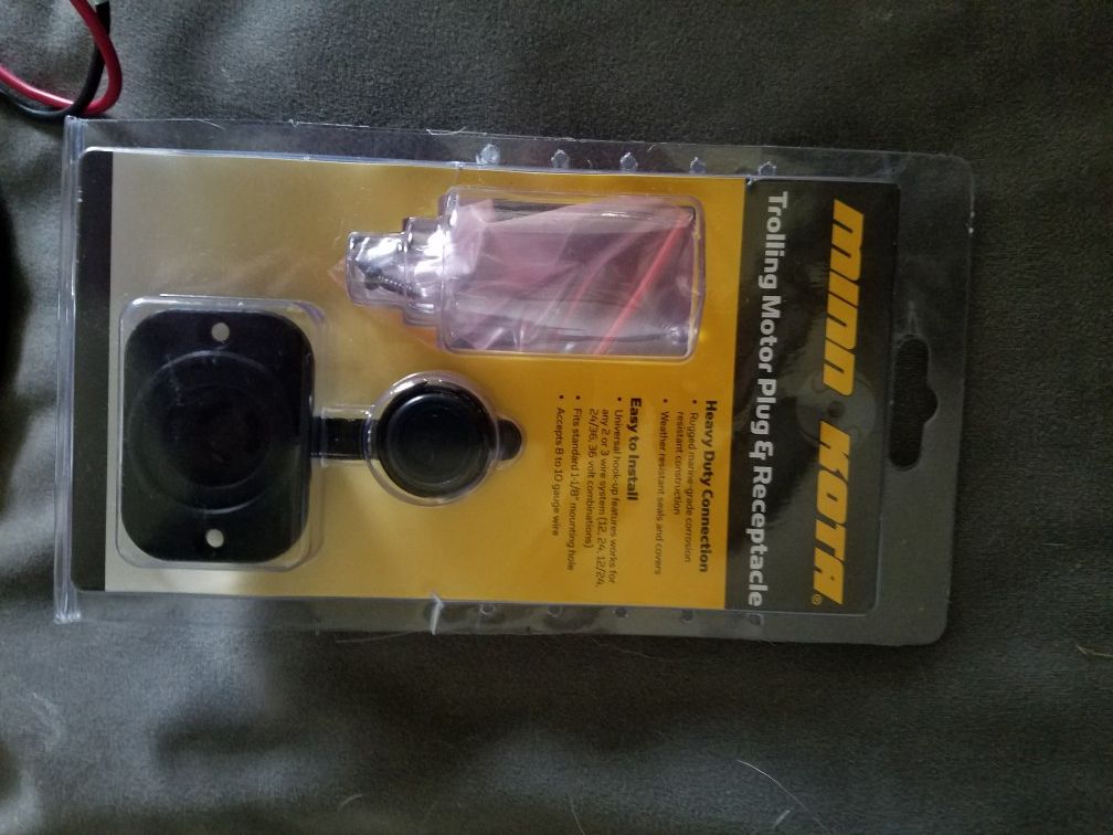 Cannon downrigger power cord and minn kota trolling plugs