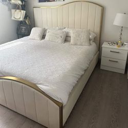 King Size Bed, Sofa Bed, Nightstand & Lamp