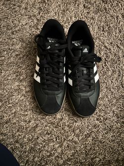 Adidas VL court 3.0 shoes