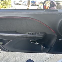 Dodge Challenger Parts 