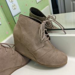 MAR CORE PUBLIC BOOTIES SZ 7.5