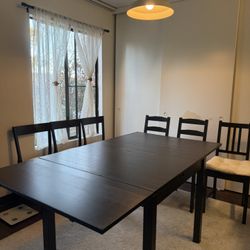 Extendable Dining Set