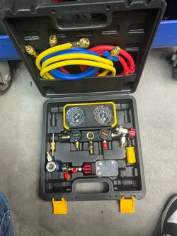 A/c hoses and vacuum pump