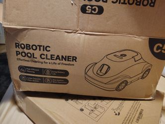 Robotic pool cleaner