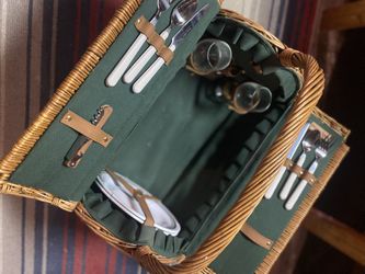 Wicker Picnic Basket