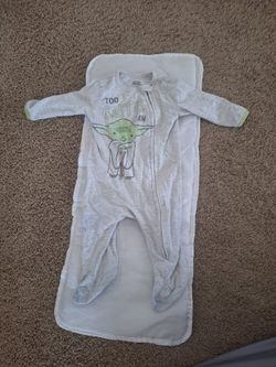 Baby Star Wars Yoda Footed One-Piece Pajamas – Size 3-6 Months