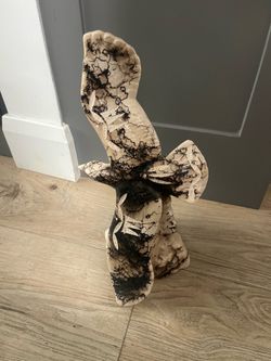 Native American horsehair eagle sculpture