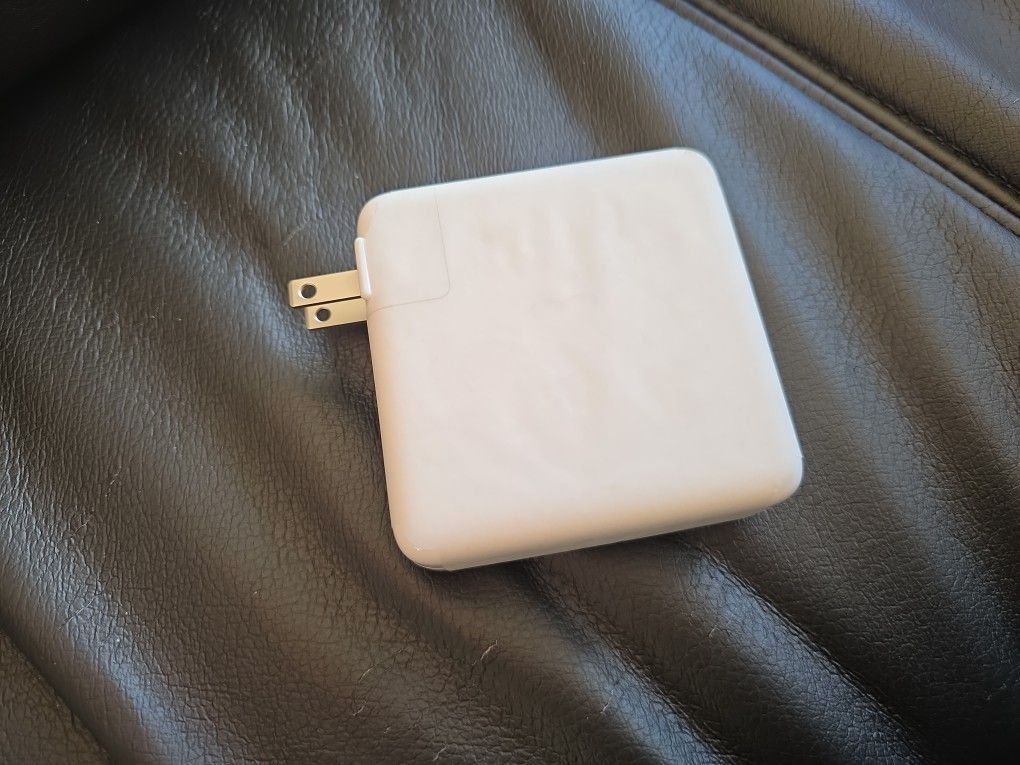 Apple MacBook Charger 96W