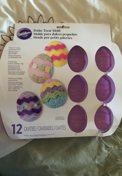 Treat Mold