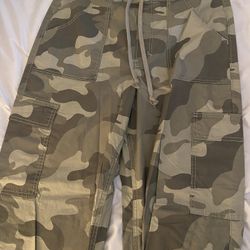 Camo adjustable-rise baggy pants holister