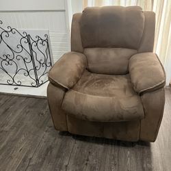 Recliner Couch 