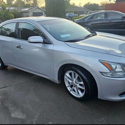 2014 Nissan Maxima