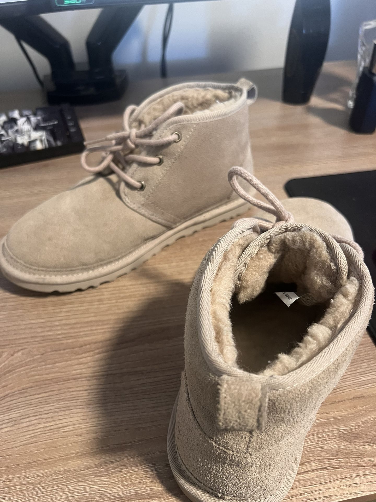 Cashew Uggs Men