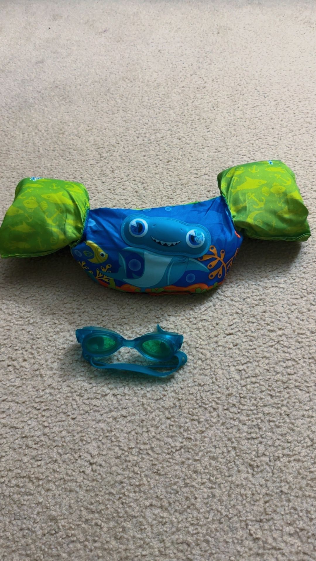 Kids Life Jacket With Goggles
