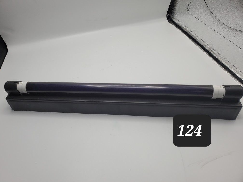Battery Powered Black Light 
