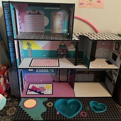 LOL Doll House 