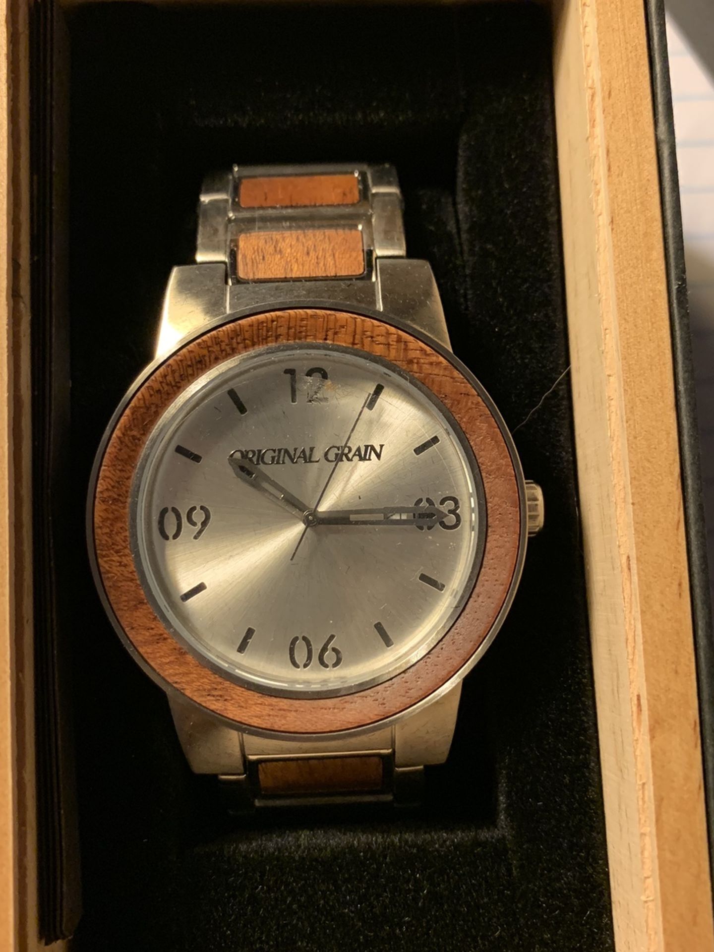 Brand New Original Grain Watch