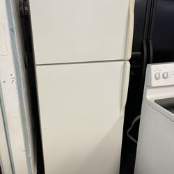 Whirlpool Refrigerator 
