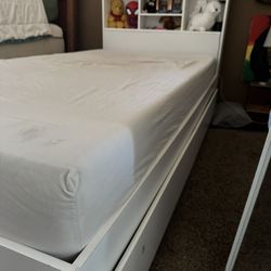 Twin Bed