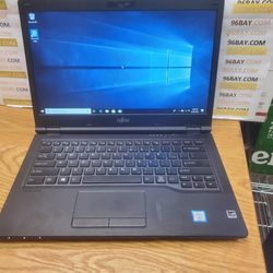 FUJITSU LIFEBOOK E538 (D1042)

