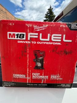 M18 FUEL 18V Lithium-Ion Brushless Cordless Compact Router (Tool-Only)