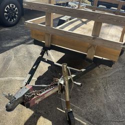 Tilt Utility Trailer 8x4 $450 Made With love. 