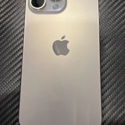 256GB Natural Titanium iPhone 15 Pro Max Unlocked Mint Condition