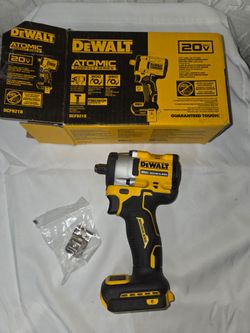 Dewalt 20v Atomic 1/2" Impact Wrench w/ Hog Ring Anvil TOOL ONLY (PRICE IS FIRM)