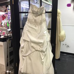 White Fringe Dress Size 16