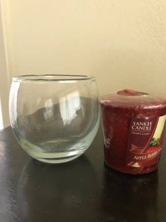NEW Bulb Shaped Votive Holder with NEW Yankee Candle Votive