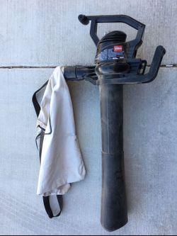 Toro Super Blower/Vacuum (Model 51591) hand-held, corded electric leaf blower and vacuum