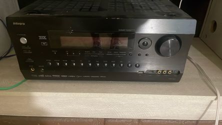 Integra DTR – 50.3 7.1 surround sound home theater system Reciever 