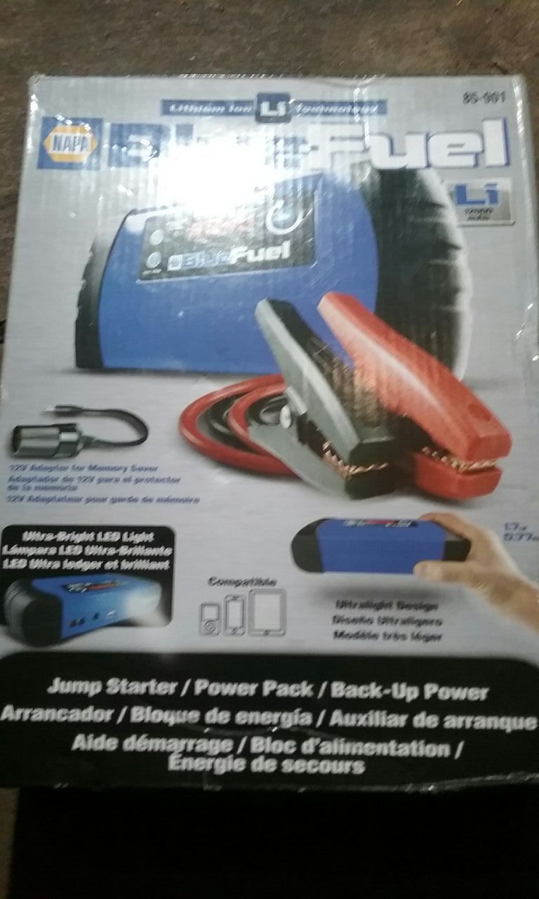 Brand new Napa blue fuel jump box