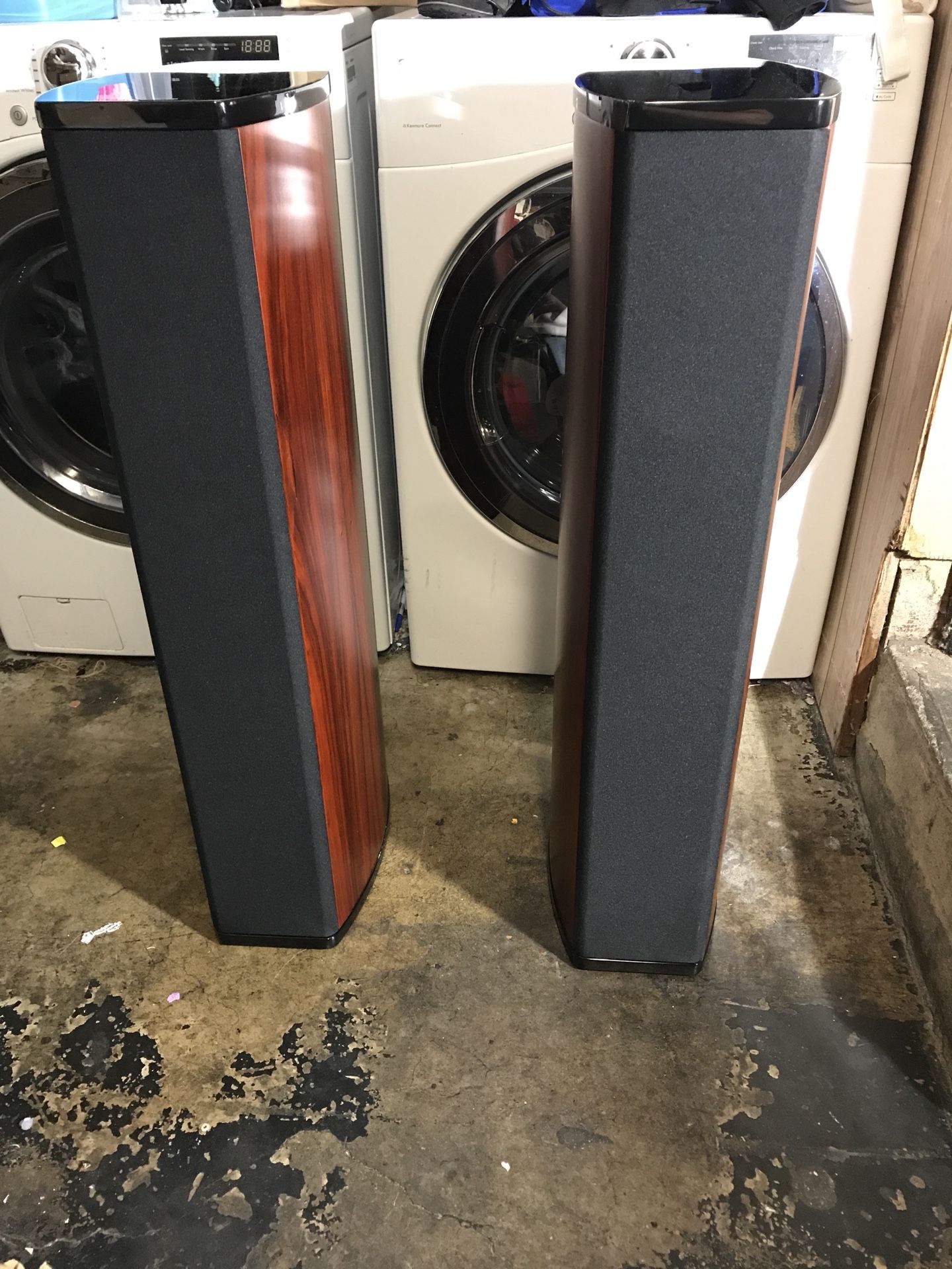 Onix Rocket RS750 tower speakers