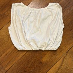 Anthropologie Cropped Bubble. Hem Tank Top