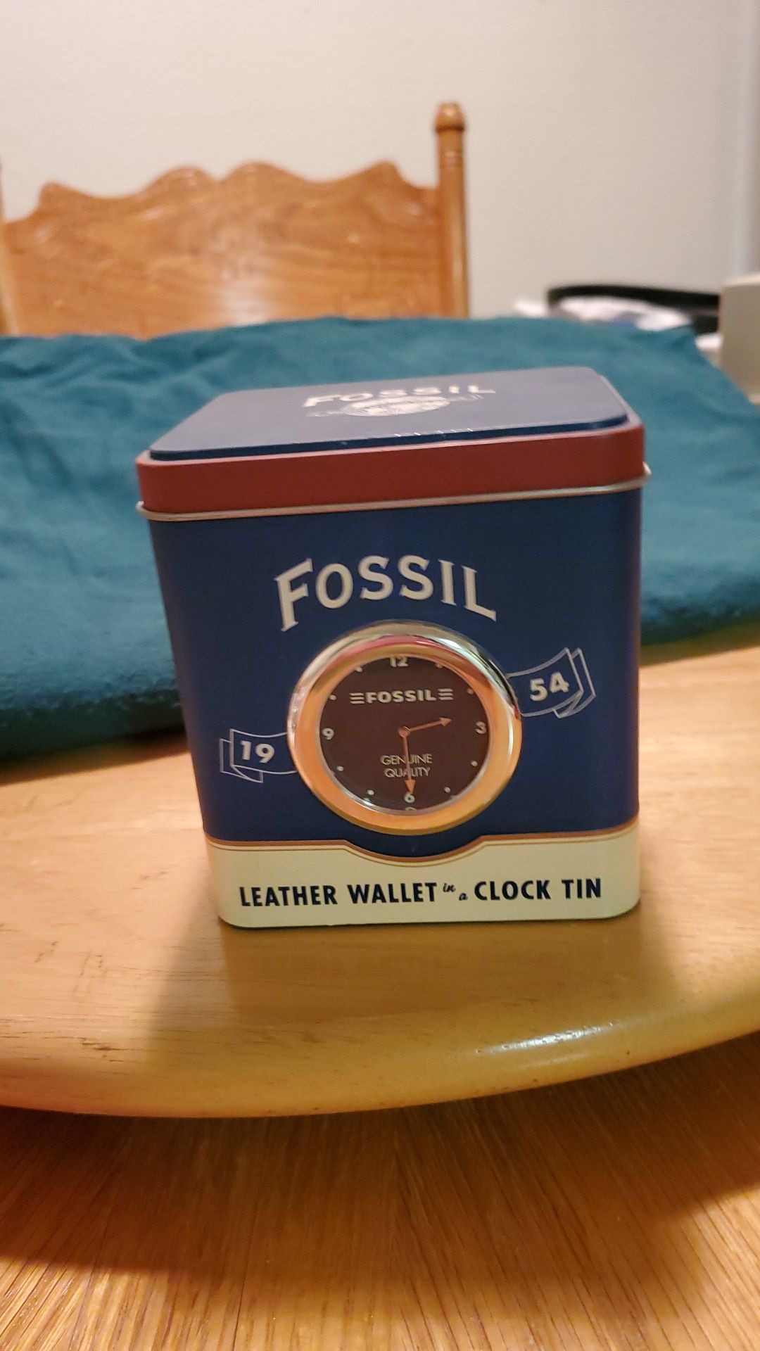 Fossil Clock Tin