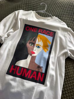 Alex studios tee size large