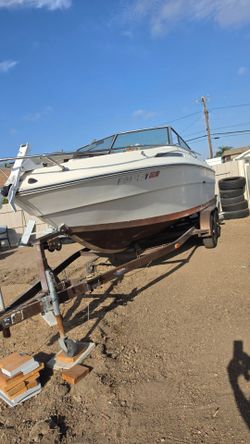 Boat 22Feet engine  No